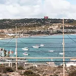 Stunning 3bed Seaview Flat In Ghadira By Homely