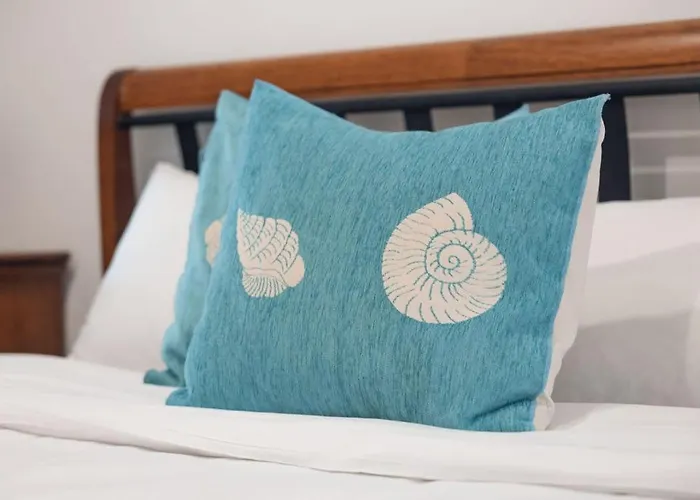 Διαμέρισμα Stunning 3bed Seaview Flat In Ghadira By Homely