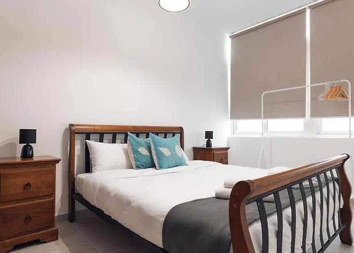 Apartment Stunning 3bed Seaview Flat In Ghadira By Homely *