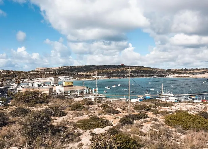 Apartment Stunning 3bed Seaview Flat In Ghadira By Homely Is-Sellum